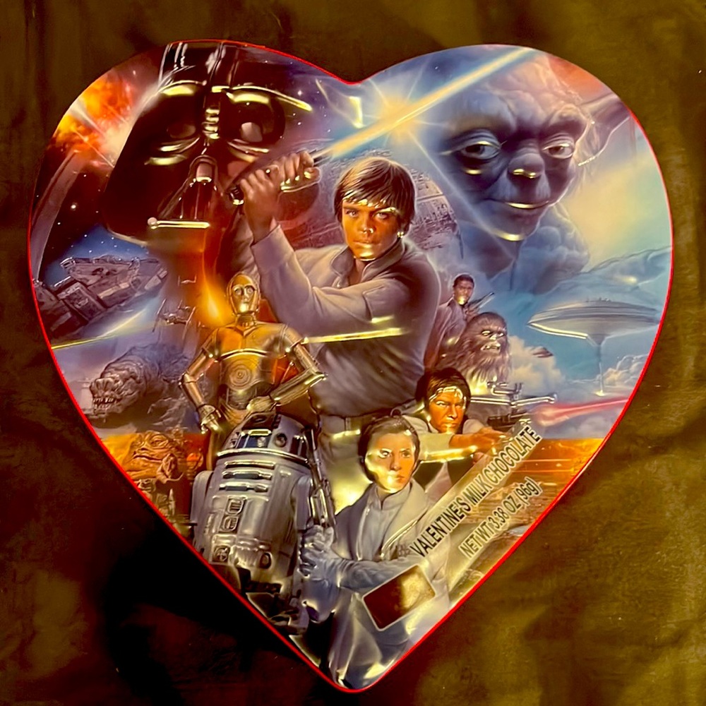 🔥STAR WARS HEART TIN VALENTINES DAY DARKSIDE COLLECTORS